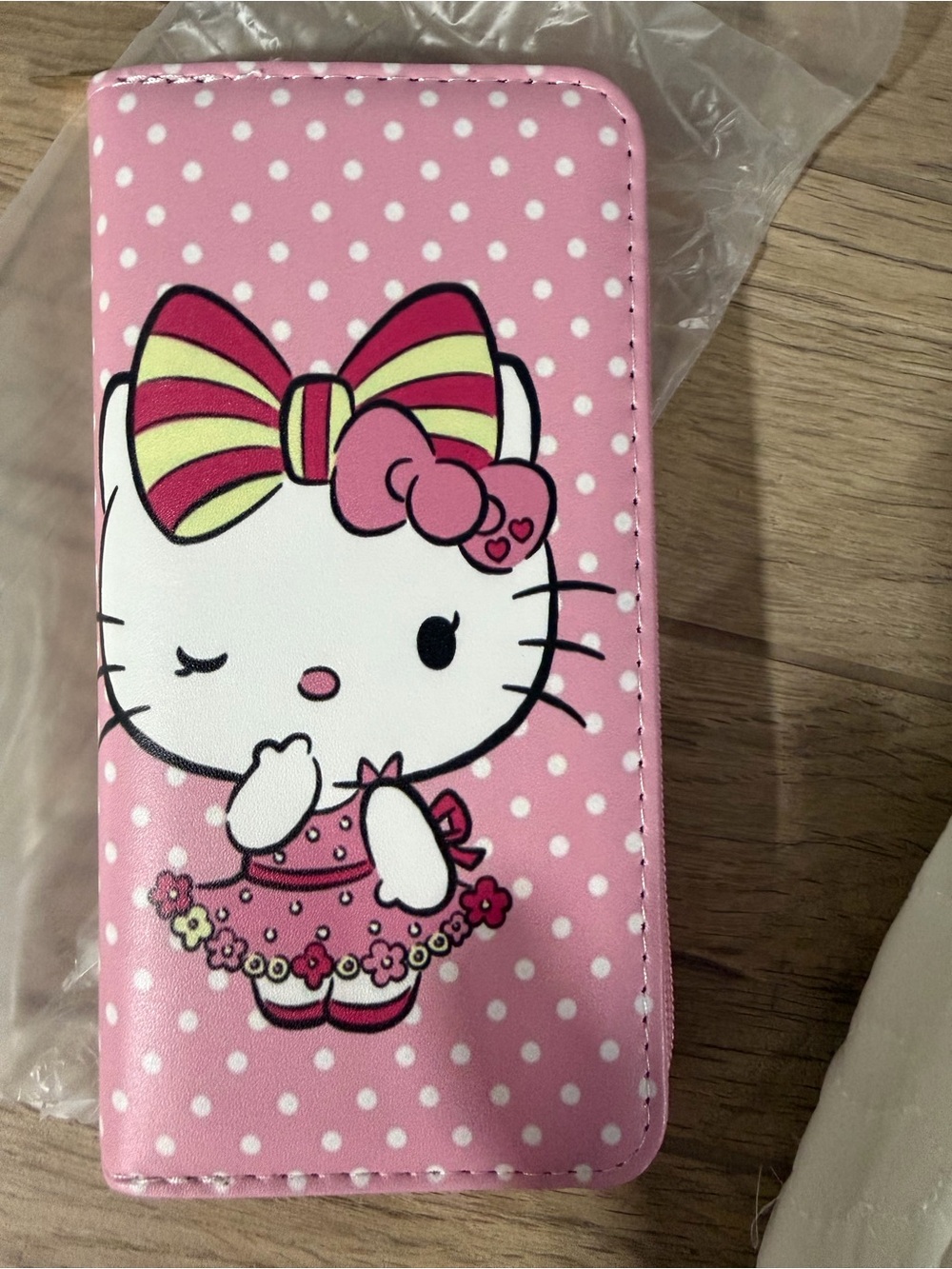 Hello Kitty Pink Polka Dot Wallet/ Wristlet